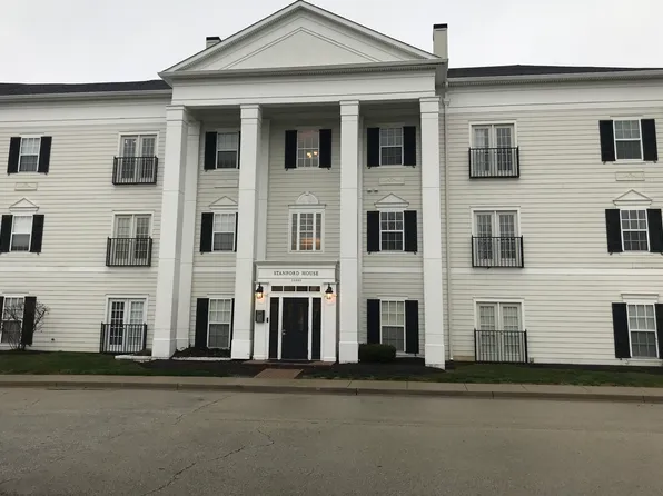 12880 University Cres APT 3B, Carmel, IN 46032