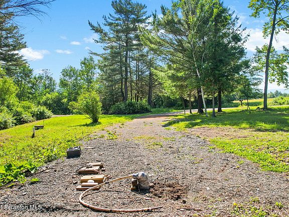 5th image of 9015 Laurel Lake Rd