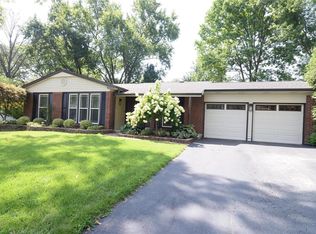 11848 Spruce Haven Dr, Saint Louis, MO 63146