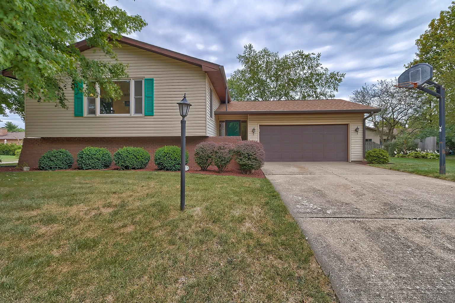 2 Azalea Ct photo 1