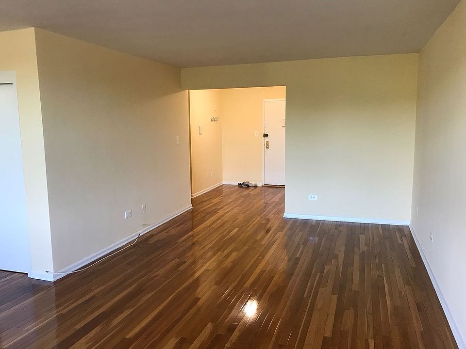 1st image of 4340 Baychester Ave