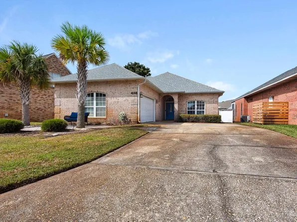 4148 Soundpointe Dr, Gulf Breeze, FL 32563