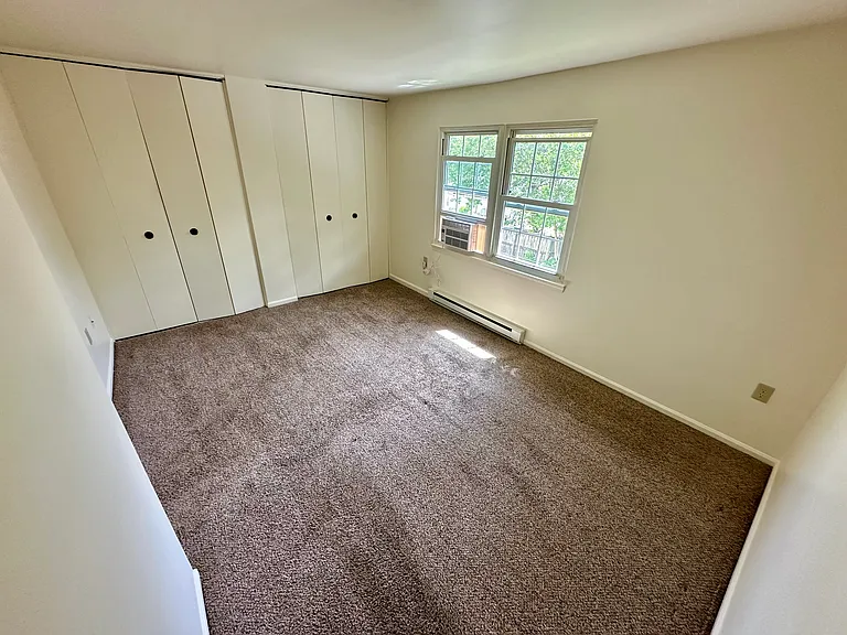 1171 Ravenwood Rd — Photo 7