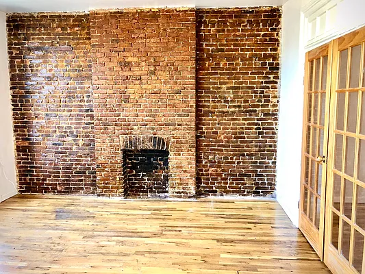 Rented by Linda N Eskander, LREB | media 20