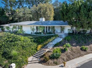 16237 Meadowridge Rd, Encino, CA 91436