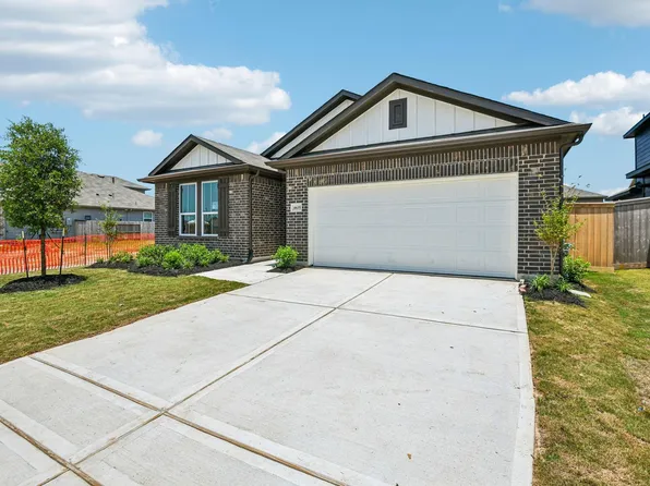 4635 Coral Bean St, Pinehurst, TX 77362