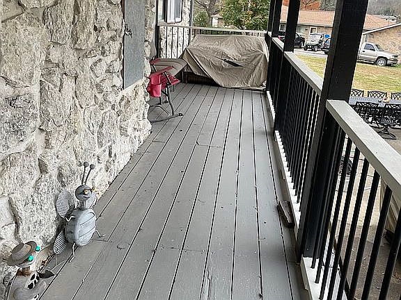 2nd image of 46 Bluff Rd
