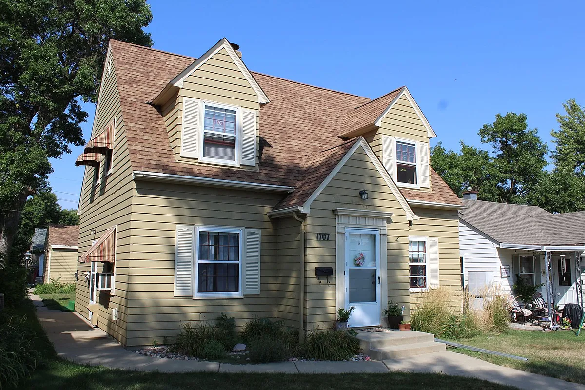 Building Photo - 1707 S 10th Ave #2