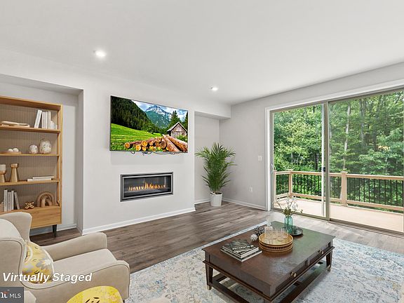 4th image of 7356 Thomas Grant Dr