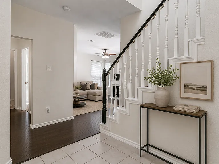 637 Bella Vista Dr — Photo 3