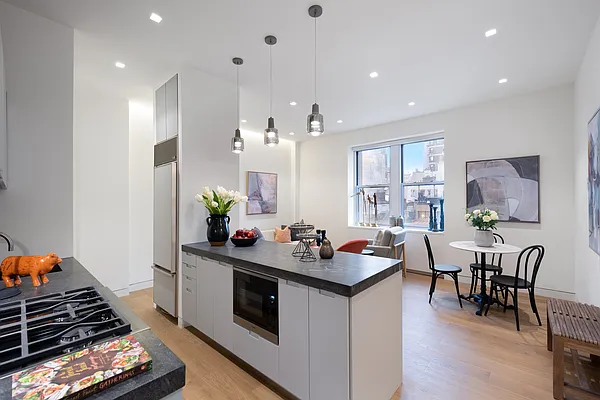 Rented by Berkshire Hathaway HomeServices New York Properties | media 27