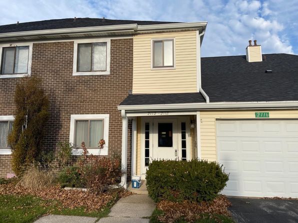 2114 Dogwood Ln, Chesterton, IN 46304