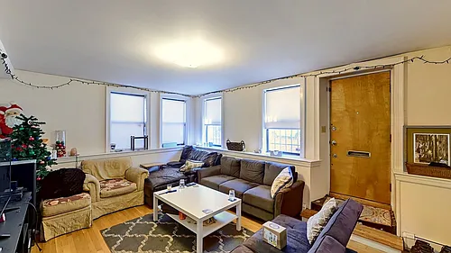 19 Glenville Ave #7 Photo 1
