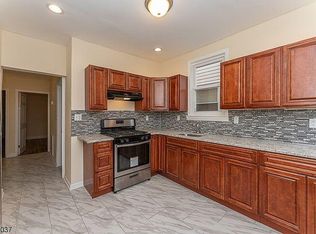 20 S 17th St FLOOR 2, East Orange, NJ 07018