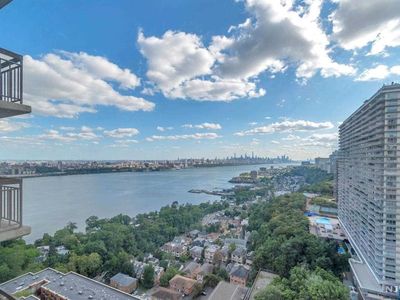 200 Old Palisade Rd APT 22G, Fort Lee, NJ, 07024