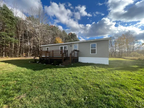 5532 102nd Ave, Grand Junction, MI 49056