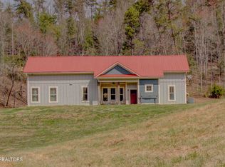 3767 Richardson Cove Rd, Sevierville, TN 37876