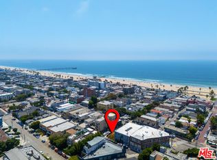 1816 Pacific Ave, Venice, CA 90291