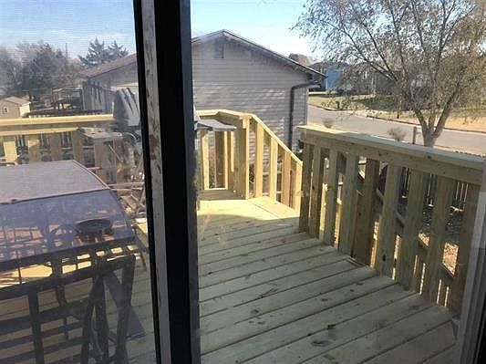 5th image of 1409 Shamrock St
