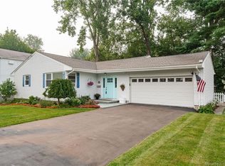 24 W Normandy Dr, West Hartford, CT 06107