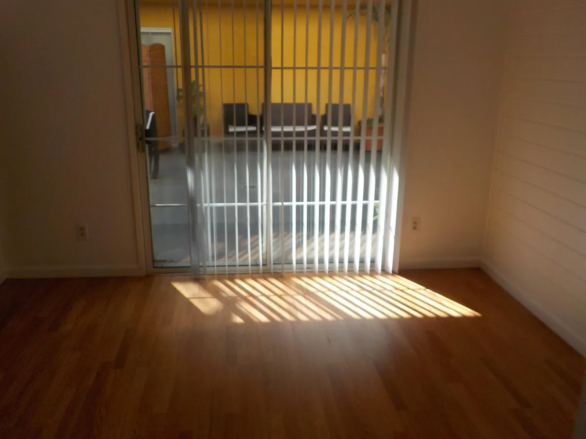 Building Photo - 130 Catamaran St #8