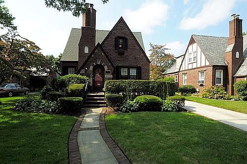 1st image of 116 New Hyde Park Rd