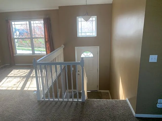 7517 N 108th Ave — Photo 2