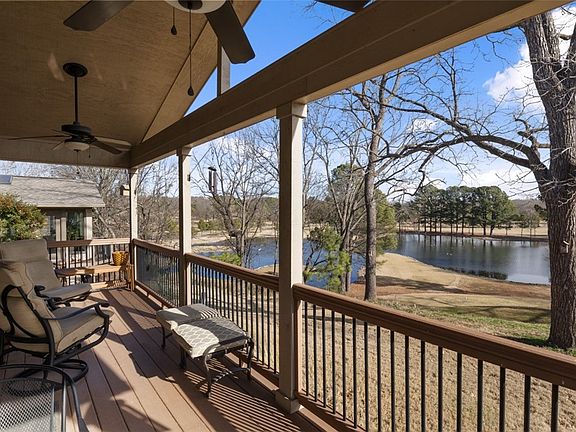 2nd image of 3480 N Greenbriar Dr