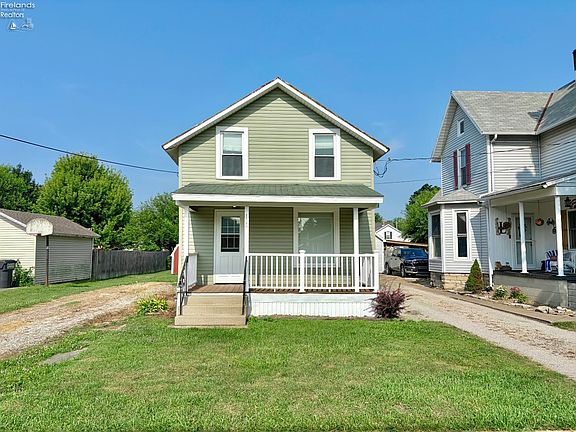 2nd image of 133 Walnut St