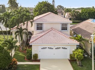 380 SW 181st Way, Pembroke Pines, FL 33029