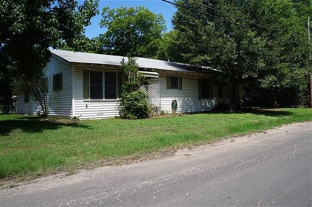 1st image of 1015 N 23rd St