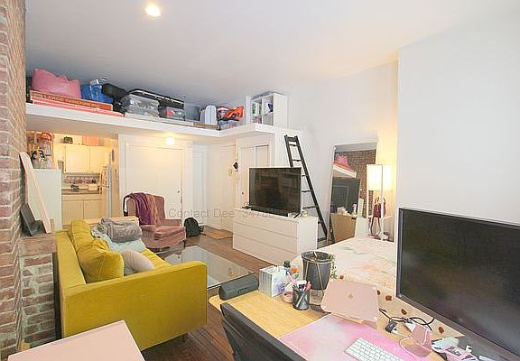 2nd image of 866 W End Ave #2A