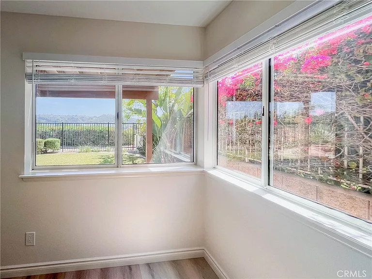 16140 Ridgeview Ln — Photo 6