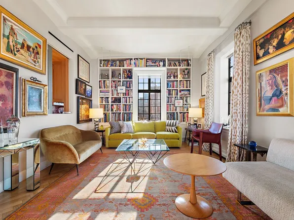 12 W 72nd St Unit Ph27a, New York, NY 10023