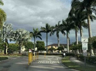 134 SE 33rd Ter, Homestead, FL 33033