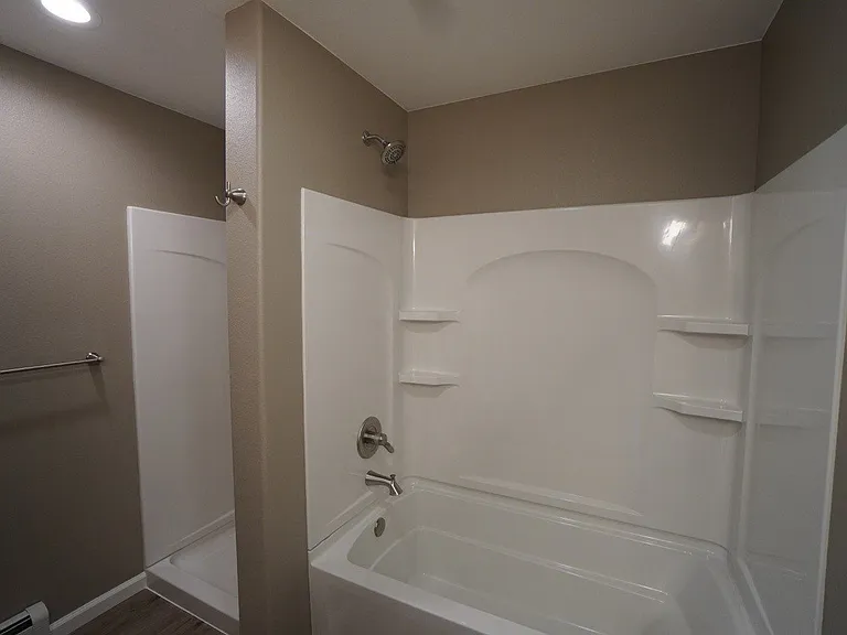 3251 S Edelweiss Dr #B — Photo 8