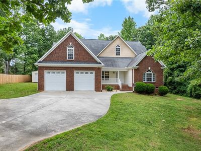 269 Country Villa Dr, Lexington, NC, 27292