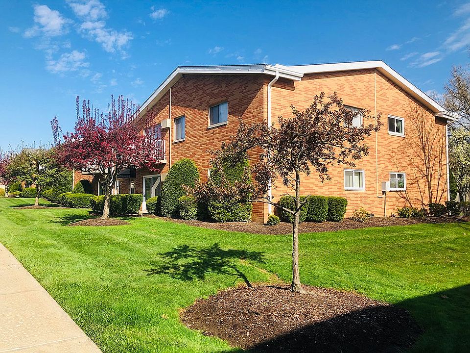 1st image of 481 Tollis Pkwy APT 270E