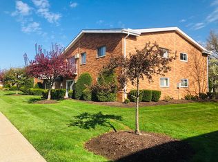 481 Tollis Pkwy APT 270E, Broadview Heights, OH 44147