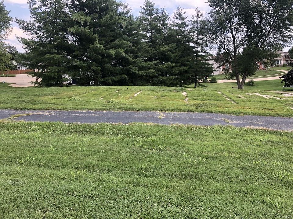 2nd image of 720 Caulks Hill Rd