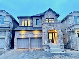 303 Fleetwood Dr, Oshawa, ON L1K 1B9
