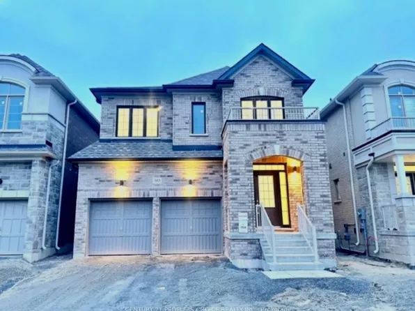 303 Fleetwood Dr, Oshawa, ON