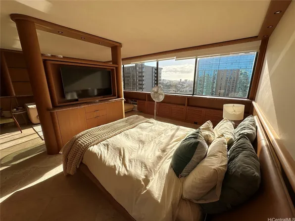 1255 Nuuanu Ave APT E2903, Honolulu, HI 96817