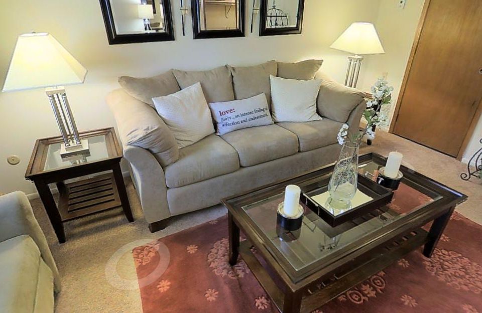 1st floor Living room