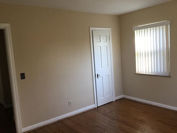 4th image of 7206 Scottwood Ave