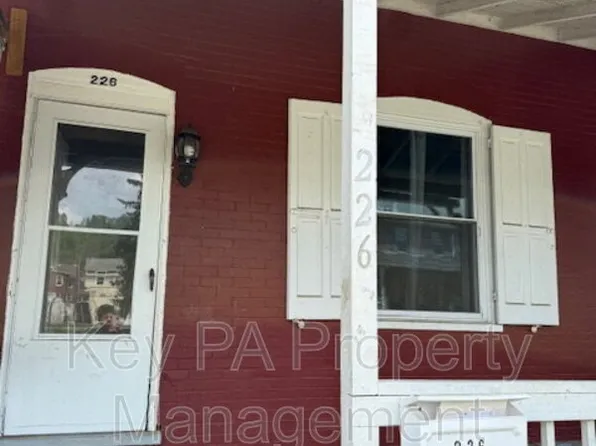 226 Charles St, Coatesville, PA 19320