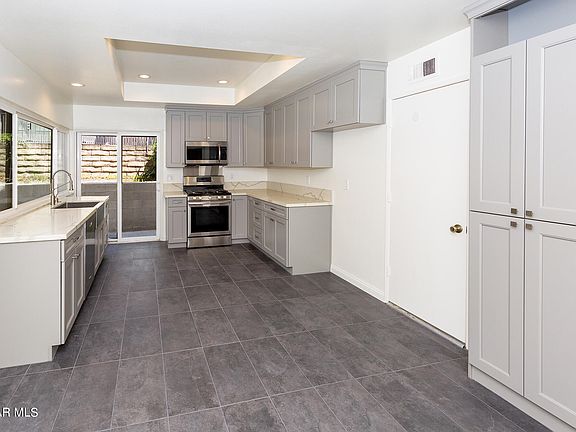 2nd image of 2933 Salmon River Cir