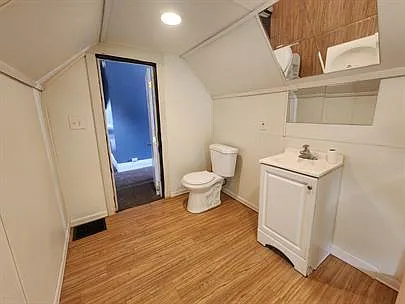 80 Parsells Ave — Photo 15