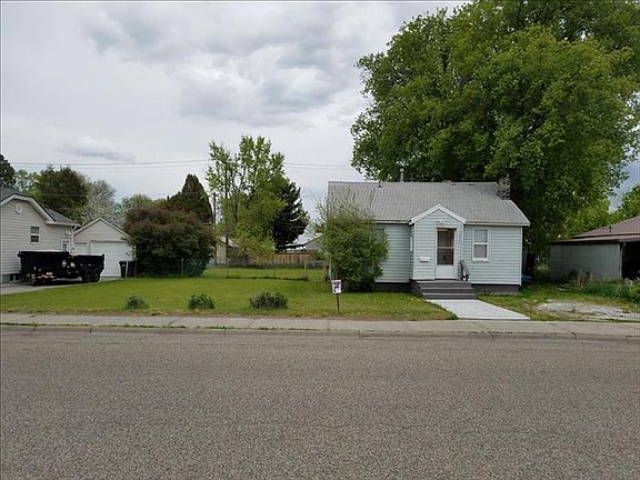 2nd image of 1062 Ada Ave