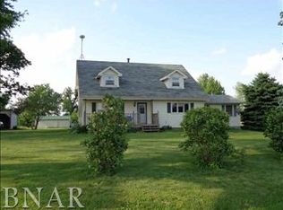 18333 Prairie Chapel Rd, Le Roy, IL 61752